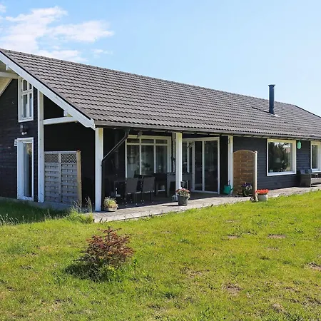Feriehus 11 Person In Vaeggerlose-by Traum *